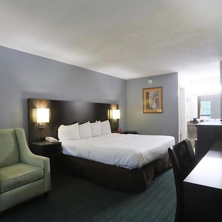 Greenville Inn & Suites מראה חיצוני תמונה
