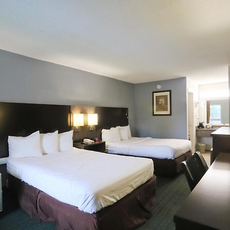 Greenville Inn & Suites מראה חיצוני תמונה