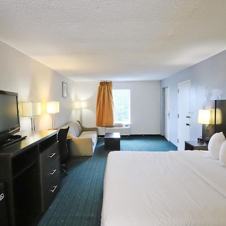 Greenville Inn & Suites מראה חיצוני תמונה