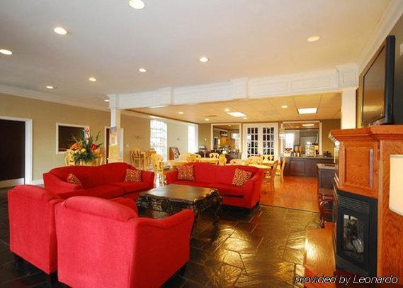 Greenville Inn & Suites מראה פנימי תמונה