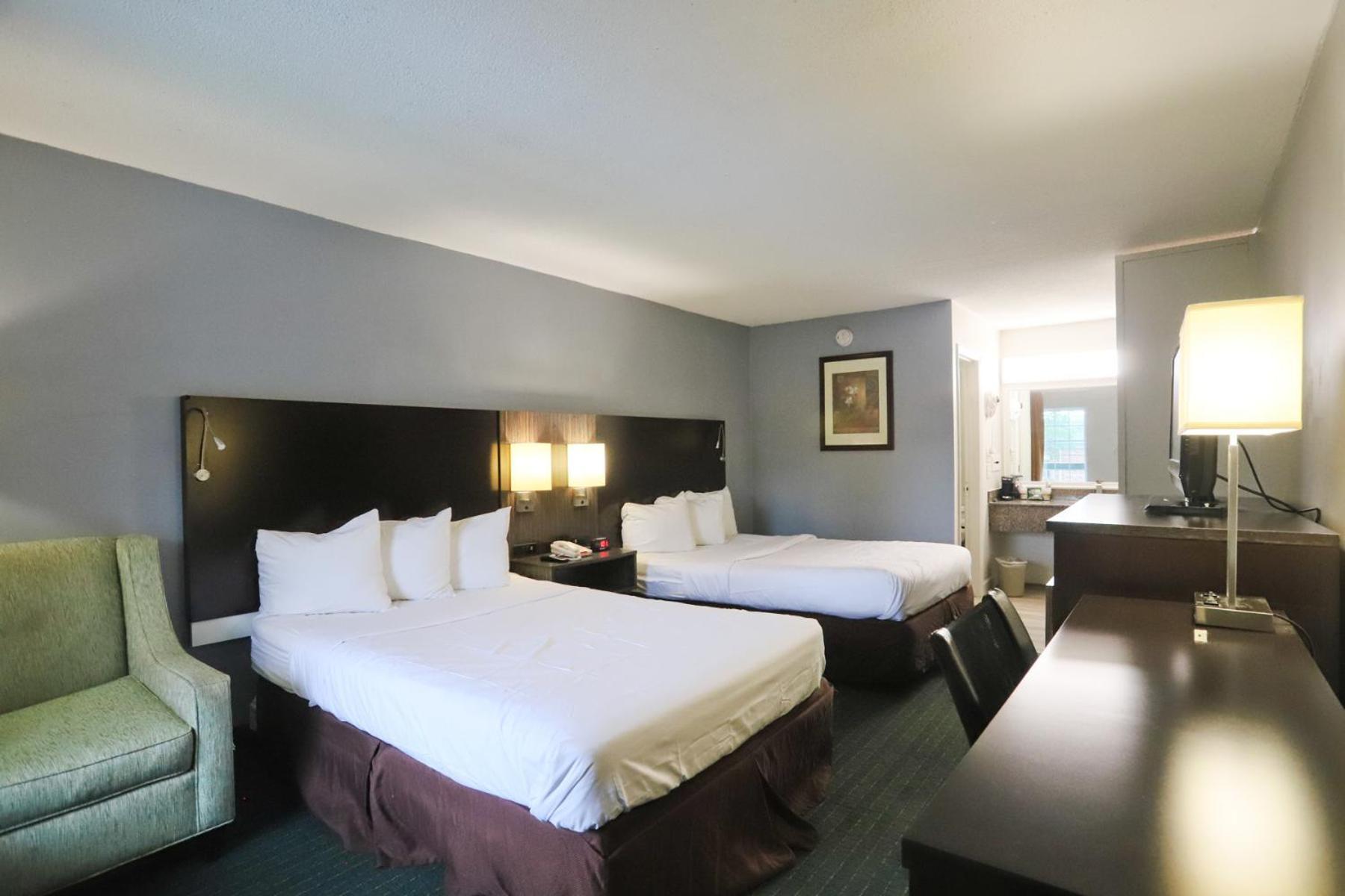 Greenville Inn & Suites מראה חיצוני תמונה
