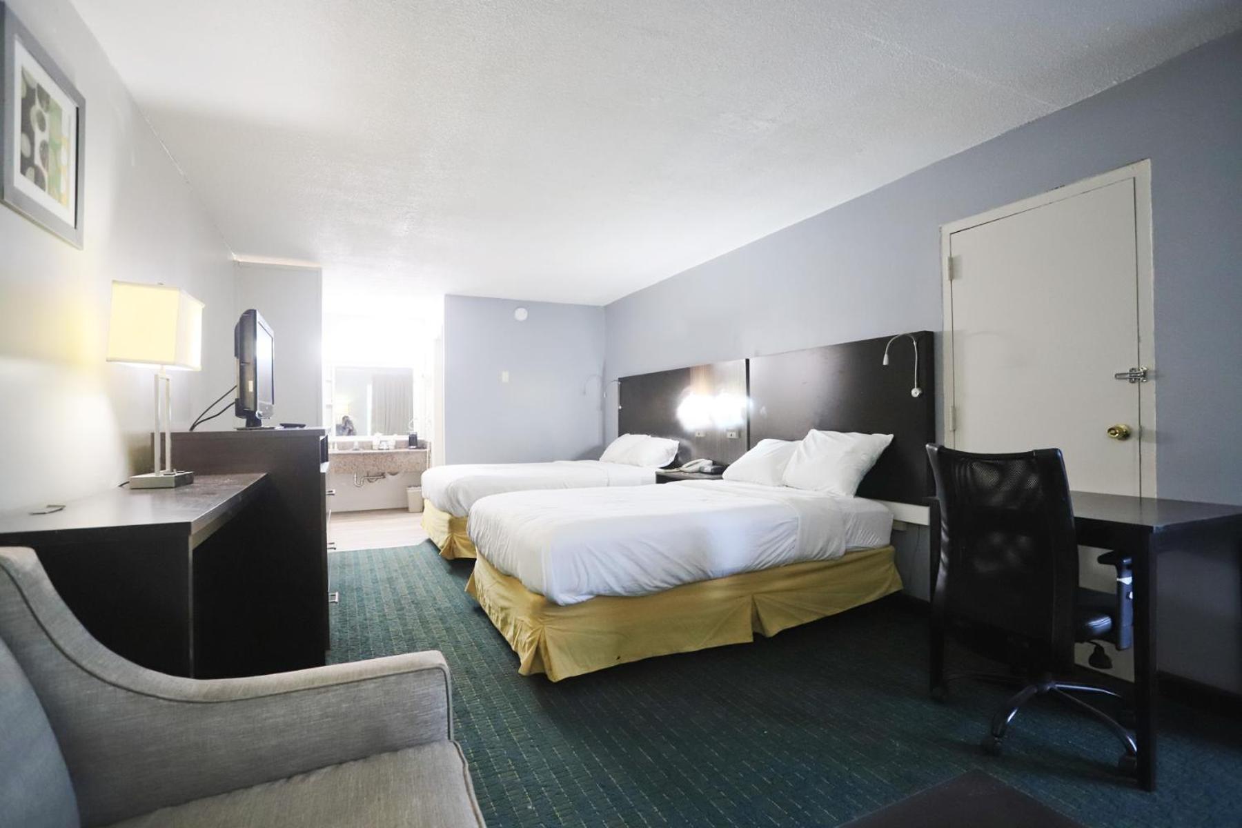 Greenville Inn & Suites מראה חיצוני תמונה
