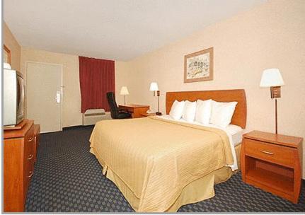 Greenville Inn & Suites מראה חיצוני תמונה