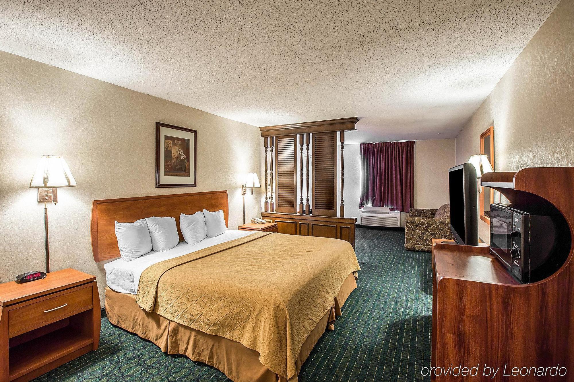 Greenville Inn & Suites מראה חיצוני תמונה