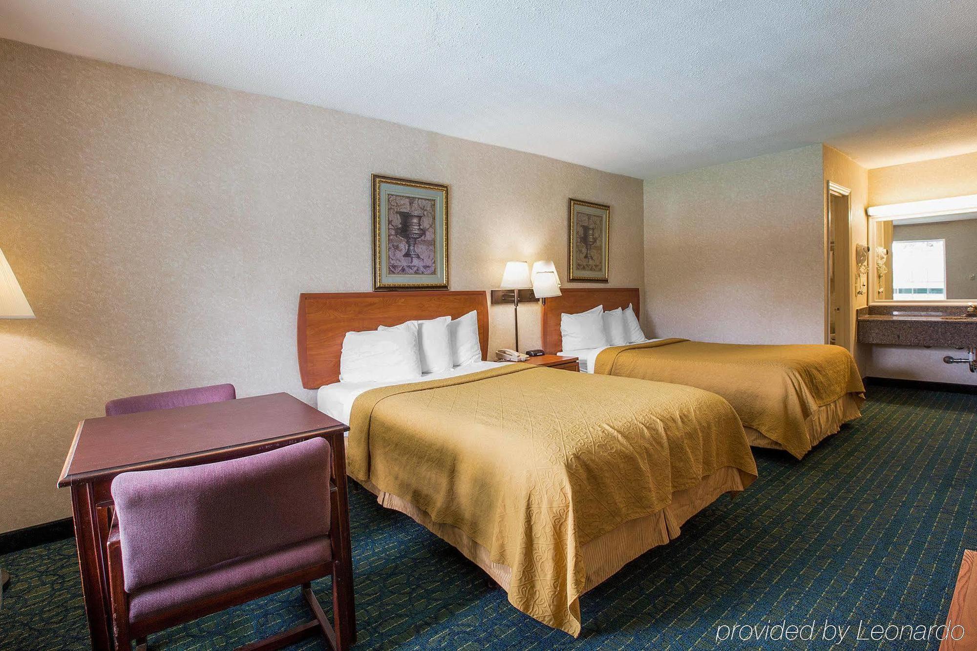 Greenville Inn & Suites מראה חיצוני תמונה