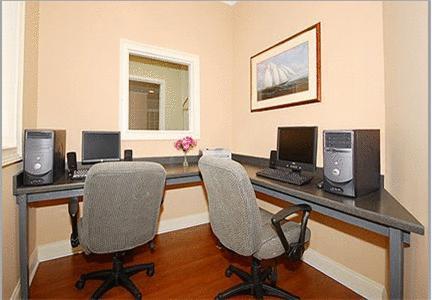 Greenville Inn & Suites מראה חיצוני תמונה